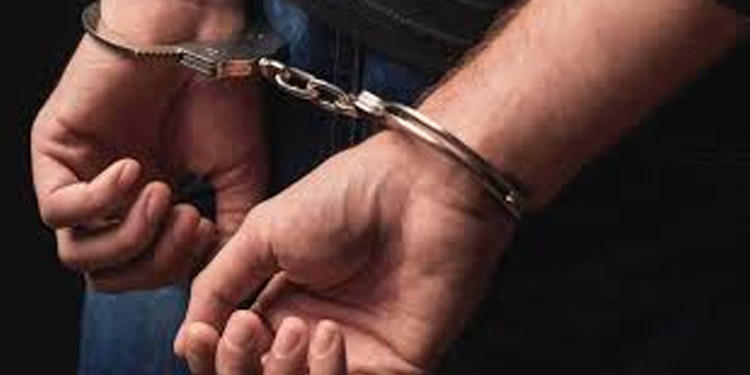 16 കാരിയായ പെണ്കുട്ടി ആത്മഹത്യ ചെയ്ത സംഭവത്തില് യുവാവ് അറസ്റ്റില് 16 കാരിയായ പെണ്കുട്ടി ആത്മഹത്യ ചെയ്ത സംഭവത്തില് യുവാവ് അറസ്റ്റില്