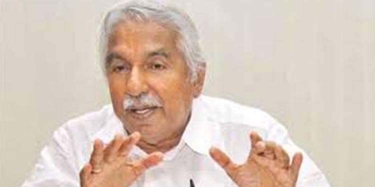 പ്രവാസികള് വിദേശത്ത് ശ്വാസം മുട്ടി മരിക്കട്ടെ എന്നാണ് സര്ക്കാര് നിലപാട് : ഉമ്മന് ചാണ്ടി പ്രവാസികള് വിദേശത്ത് ശ്വാസം മുട്ടി മരിക്കട്ടെ എന്നാണ് സര്ക്കാര് നിലപാട് : ഉമ്മന് ചാണ്ടി