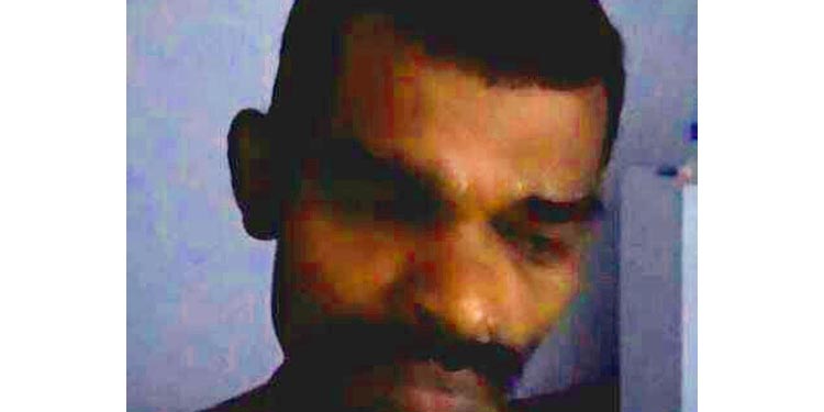 ഭാര്യയെ കൊടുവാളിന് വെട്ടിക്കൊലപ്പെടുത്താന് ശ്രമിച്ച ഭര്ത്താവ് അറസ്റ്റില് ഭാര്യയെ കൊടുവാളിന് വെട്ടിക്കൊലപ്പെടുത്താന് ശ്രമിച്ച ഭര്ത്താവ് അറസ്റ്റില്