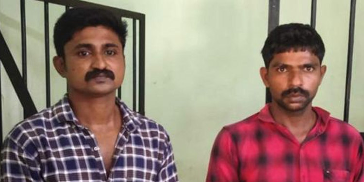 ആറു മാസം പ്രായമുള്ള കുഞ്ഞിനെ തട്ടിക്കൊണ്ടുപോയി മാല കവര്ന്ന ശേഷം വലിച്ചെറിഞ്ഞു ; രണ്ടു പേര് പിടിയില് ആറു മാസം പ്രായമുള്ള കുഞ്ഞിനെ തട്ടിക്കൊണ്ടുപോയി മാല കവര്ന്ന ശേഷം വലിച്ചെറിഞ്ഞു ; രണ്ടു പേര് പിടിയില്