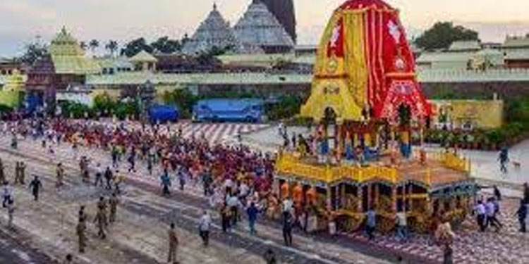 പുരി രഥയാത്രയില് പങ്കെടുത്തത് 3500ല് താഴെ ഭക്തര് ; ക്ഷേത്രജീവനക്കാരന് കൊവിഡ് പുരി രഥയാത്രയില് പങ്കെടുത്തത് 3500ല് താഴെ ഭക്തര് ; ക്ഷേത്രജീവനക്കാരന് കൊവിഡ്