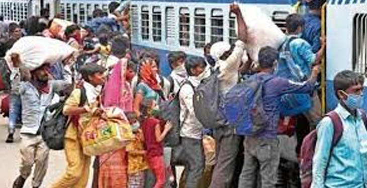 ലോക്ഡൗണില് രാജ്യത്താകെ കുടുങ്ങിയത് 26 ലക്ഷം അന്യസംസ്ഥാന തൊഴിലാളികളെന്ന് റിപ്പോര്ട്ട് ലോക്ഡൗണില് രാജ്യത്താകെ കുടുങ്ങിയത് 26 ലക്ഷം അന്യസംസ്ഥാന തൊഴിലാളികളെന്ന് റിപ്പോര്ട്ട്