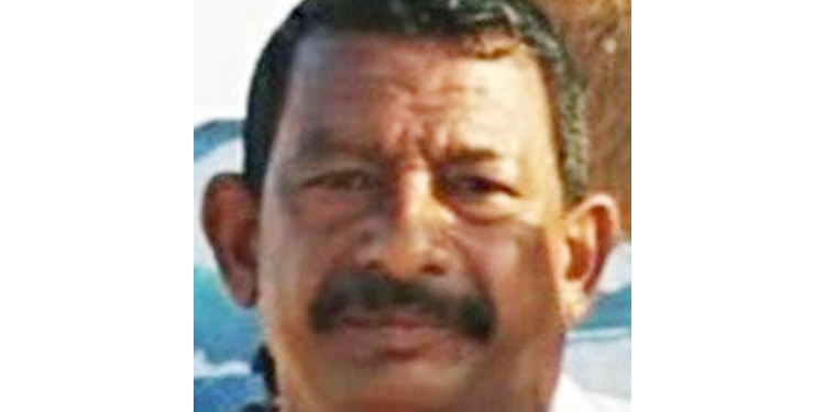 ചുമട്ടുതൊഴിലാളിയെ കല്ലെറിഞ്ഞ് കൊലപ്പെടുത്തി ; സംഭവത്തില് അയല്വാസി പിടിയില് ചുമട്ടുതൊഴിലാളിയെ കല്ലെറിഞ്ഞ് കൊലപ്പെടുത്തി ; സംഭവത്തില് അയല്വാസി പിടിയില്