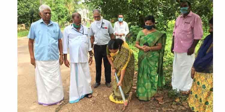 ചെന്നീര്ക്കര – മെഴുവേലി കുടിവെള്ള പദ്ധതി : പൈപ്പുകള് മാറ്റി പുതിയവ സ്ഥാപിക്കുന്നതിനു തുടക്കമായി ചെന്നീര്ക്കര – മെഴുവേലി കുടിവെള്ള പദ്ധതി : പൈപ്പുകള് മാറ്റി പുതിയവ സ്ഥാപിക്കുന്നതിനു തുടക്കമായി