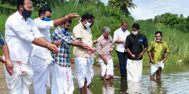 യുവമോ൪ച്ച പത്തന൦തിട്ട ജില്ലാ കമ്മറ്റിയുടെ പരിസ്ഥിതി ദിനാഘോഷപരിപാടികള് ആരംഭിച്ചു യുവമോ൪ച്ച പത്തന൦തിട്ട ജില്ലാ കമ്മറ്റിയുടെ പരിസ്ഥിതി ദിനാഘോഷപരിപാടികള് ആരംഭിച്ചു