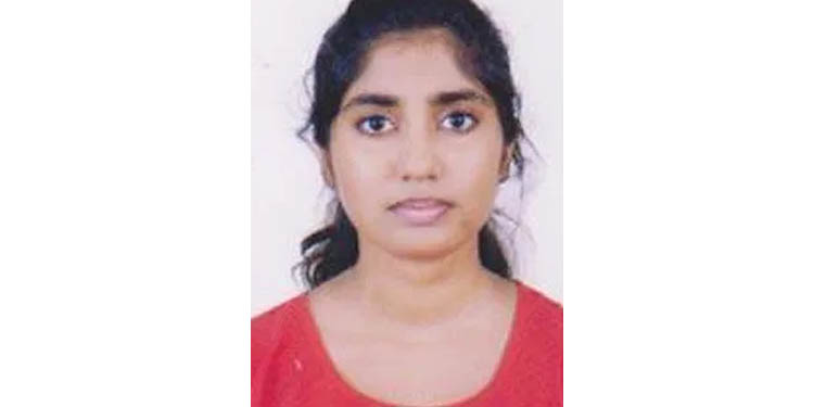 കോവിഡ് നിരീക്ഷണത്തിലിരുന്ന വിദ്യാര്ത്ഥിനി തൂങ്ങി മരിച്ചു കോവിഡ് നിരീക്ഷണത്തിലിരുന്ന വിദ്യാര്ത്ഥിനി തൂങ്ങി മരിച്ചു