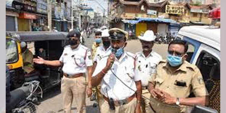 കോവിഡ് വ്യാപനം : കൊല്ലം ജില്ലയില് വാഹനഗതാഗതത്തിന് നിയന്ത്രണം കോവിഡ് വ്യാപനം : കൊല്ലം ജില്ലയില് വാഹനഗതാഗതത്തിന് നിയന്ത്രണം