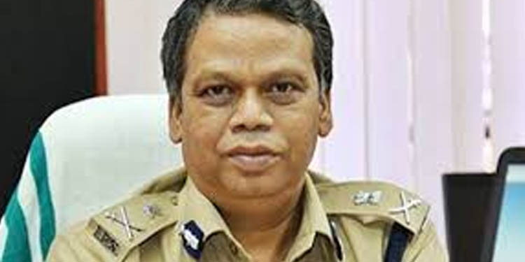 തിരുവനന്തപുരത്ത് ലോക്ക്ഡൗൺ വിലക്കുകള് ലംഘിച്ചാല് കര്ശന നടപടി: ബഹ്റ തിരുവനന്തപുരത്ത് ലോക്ക്ഡൗൺ വിലക്കുകള് ലംഘിച്ചാല് കര്ശന നടപടി: ബഹ്റ