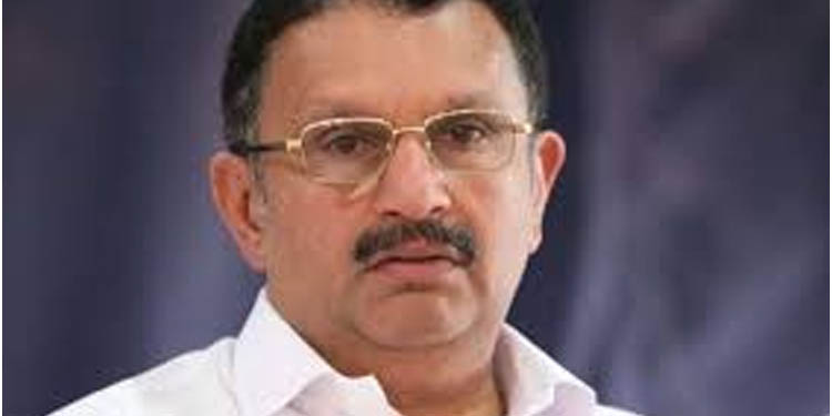 എം ശിവശങ്കറിന്റെ മുന്നില് പിണറായി വിജയന് പൂച്ചയാണ് : കെ. മുരളീധരന് എം ശിവശങ്കറിന്റെ മുന്നില് പിണറായി വിജയന് പൂച്ചയാണ് : കെ. മുരളീധരന്