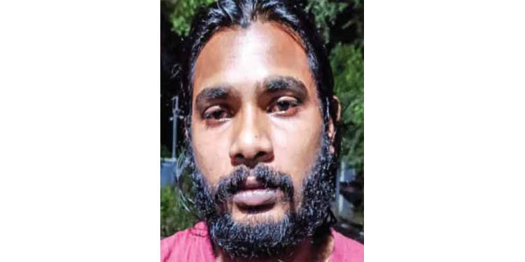 വിവാഹ വാഗ്ദാനം നല്കി 17കാരിയെപീഡിപ്പിച്ചു ; ഒളിവില് പോയ പ്രതി രണ്ടുവര്ഷത്തിനു ശേഷം പിടിയില് വിവാഹ വാഗ്ദാനം നല്കി 17കാരിയെപീഡിപ്പിച്ചു ; ഒളിവില് പോയ പ്രതി രണ്ടുവര്ഷത്തിനു ശേഷം പിടിയില്