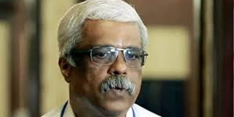 എം.ശിവശങ്കറിന്റെ മൊബൈല് കസ്റ്റംസ് പിടിച്ചെടുത്തു ; ഫോറന്സിക് പരിശോധനക്ക് അയക്കും എം.ശിവശങ്കറിന്റെ മൊബൈല് കസ്റ്റംസ് പിടിച്ചെടുത്തു ; ഫോറന്സിക് പരിശോധനക്ക് അയക്കും