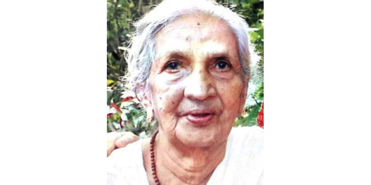 അടൂര് ഗോപാലകൃഷ്ണന്റെ സഹോദരി സാവിത്രി കുഞ്ഞമ്മ അന്തരിച്ചു അടൂര് ഗോപാലകൃഷ്ണന്റെ സഹോദരി സാവിത്രി കുഞ്ഞമ്മ അന്തരിച്ചു