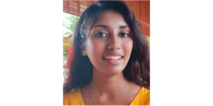 വീട്ടില് കോവിഡ് നിരീക്ഷണത്തിലിരിക്കെ തൂങ്ങിമരിച്ച മെഡിക്കല് വിദ്യാര്ത്ഥിനിയുടെ പരിശോധനാഫലം പുറത്ത് വീട്ടില് കോവിഡ് നിരീക്ഷണത്തിലിരിക്കെ തൂങ്ങിമരിച്ച മെഡിക്കല് വിദ്യാര്ത്ഥിനിയുടെ പരിശോധനാഫലം പുറത്ത്