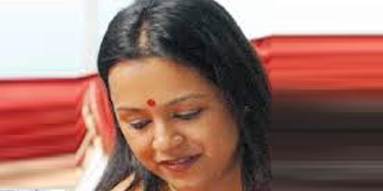 അഴിമതി ആരോപണം : സി.എ.ജി പ്രിന്സിപ്പല് ഡയറക്ടര് ശാരദ സുബ്രഹ്മണ്യത്തെ പിരിച്ചു വിട്ടു അഴിമതി ആരോപണം : സി.എ.ജി പ്രിന്സിപ്പല് ഡയറക്ടര് ശാരദ സുബ്രഹ്മണ്യത്തെ പിരിച്ചു വിട്ടു