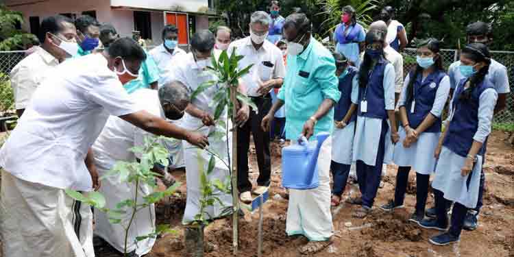 വിദ്യാവനം സംസ്ഥാനതല ഉദ്ഘാടനം വനം വകുപ്പ് മന്ത്രി അഡ്വ.കെ.രാജു നിര്വഹിച്ചു വിദ്യാവനം സംസ്ഥാനതല ഉദ്ഘാടനം വനം വകുപ്പ് മന്ത്രി അഡ്വ.കെ.രാജു നിര്വഹിച്ചു