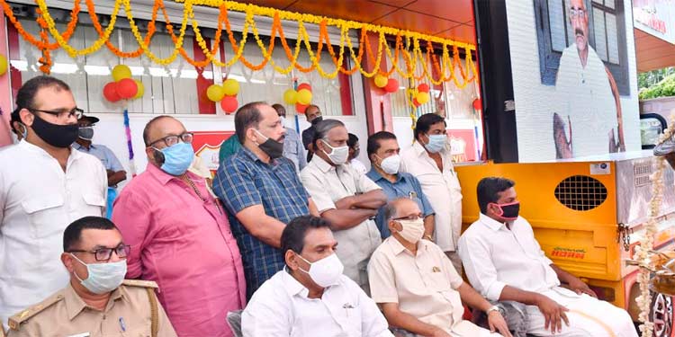 കെ.എല് 83 – കോന്നി സബ് റീജിയണല് ട്രാന്സ്പോര്ട്ട് ഓഫീസ് നിലവില് വന്നു കെ.എല് 83 – കോന്നി സബ് റീജിയണല് ട്രാന്സ്പോര്ട്ട് ഓഫീസ് നിലവില് വന്നു