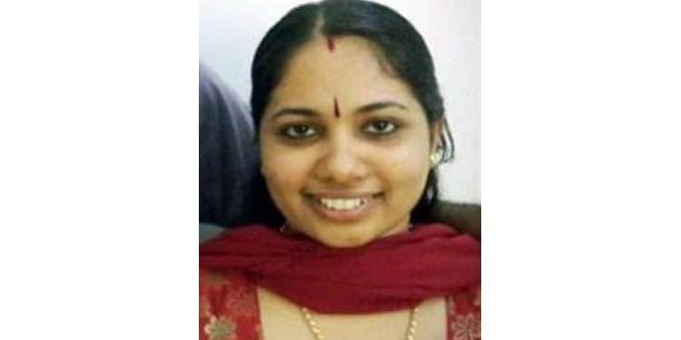 കരിപ്പൂര് വിമാന അപകടത്തില് പരിക്കേറ്റ് ചികിത്സയിലായിരുന്ന യുവതി മരിച്ചു കരിപ്പൂര് വിമാന അപകടത്തില് പരിക്കേറ്റ് ചികിത്സയിലായിരുന്ന യുവതി മരിച്ചു