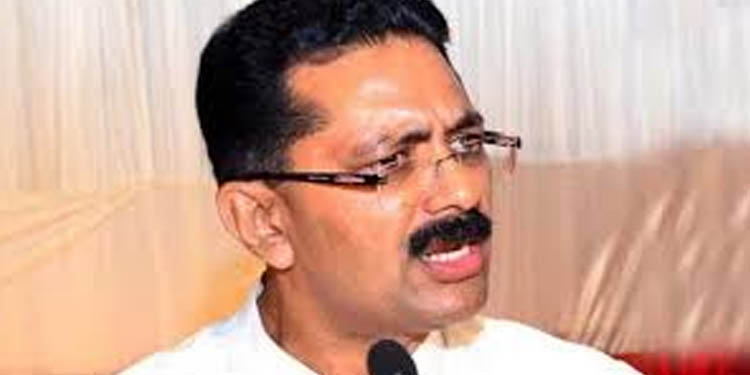 മന്ത്രി കെ.ടി ജലീലിന് കുരുക്ക് മുറുകുന്നു ; യു.എ.ഇ കോണ്സുലേറ്റില് വന്ന പാഴ്സലുകളില് ഒന്നിലും മതഗ്രന്ഥമില്ലെന്ന് കസ്റ്റംസ് മന്ത്രി കെ.ടി ജലീലിന് കുരുക്ക് മുറുകുന്നു ; യു.എ.ഇ കോണ്സുലേറ്റില് വന്ന പാഴ്സലുകളില് ഒന്നിലും മതഗ്രന്ഥമില്ലെന്ന് കസ്റ്റംസ്