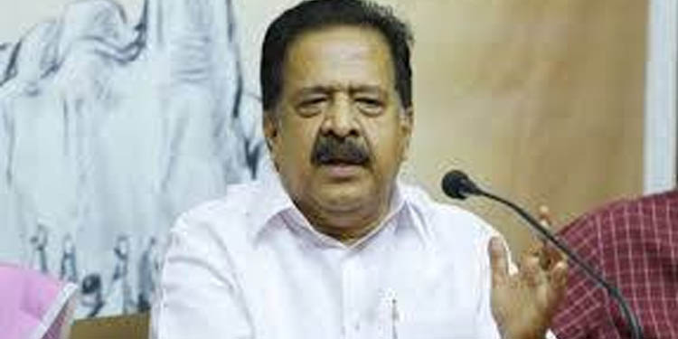 മോദിക്കും ട്രംപിനും പിണറായിക്കും ഒരേ ശൈലിയെന്ന് പ്രതിപക്ഷ നേതാവ് രമേശ് ചെന്നിത്തല മോദിക്കും ട്രംപിനും പിണറായിക്കും ഒരേ ശൈലിയെന്ന് പ്രതിപക്ഷ നേതാവ് രമേശ് ചെന്നിത്തല