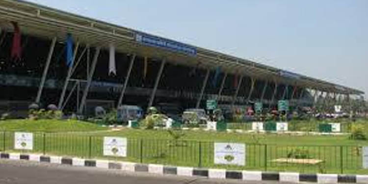 തിരുവനന്തപുരം വിമാനത്താവളo : സ്ഥലം വിട്ടുനല്കാനാവില്ലെന്ന് ഉടമകള് തിരുവനന്തപുരം വിമാനത്താവളo : സ്ഥലം വിട്ടുനല്കാനാവില്ലെന്ന് ഉടമകള്