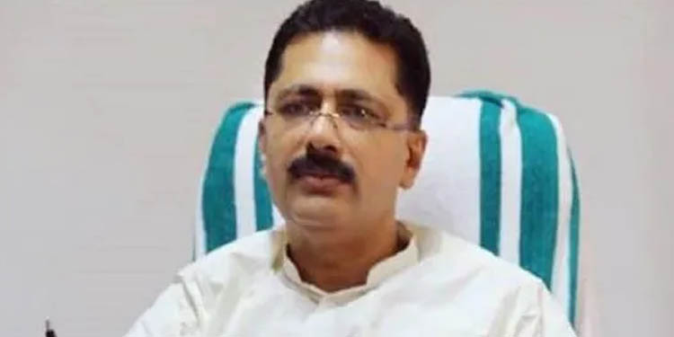 യുഎഇ കോണ്സുലേറ്റ് വഴിയുള്ള ഭക്ഷ്യകിറ്റ് വിതരണം : കെ.ടി ജലീലിന് ലോകായുക്ത നോട്ടീസ് യുഎഇ കോണ്സുലേറ്റ് വഴിയുള്ള ഭക്ഷ്യകിറ്റ് വിതരണം : കെ.ടി ജലീലിന് ലോകായുക്ത നോട്ടീസ്