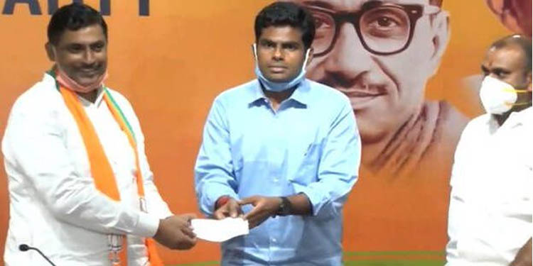 മുന് ഐ.പി.എസ് ഉദ്യോഗസ്ഥന് അണ്ണാമലൈ കുപ്പുസ്വാമി ബി.ജെ.പിയില് ചേര്ന്നു മുന് ഐ.പി.എസ് ഉദ്യോഗസ്ഥന് അണ്ണാമലൈ കുപ്പുസ്വാമി ബി.ജെ.പിയില് ചേര്ന്നു