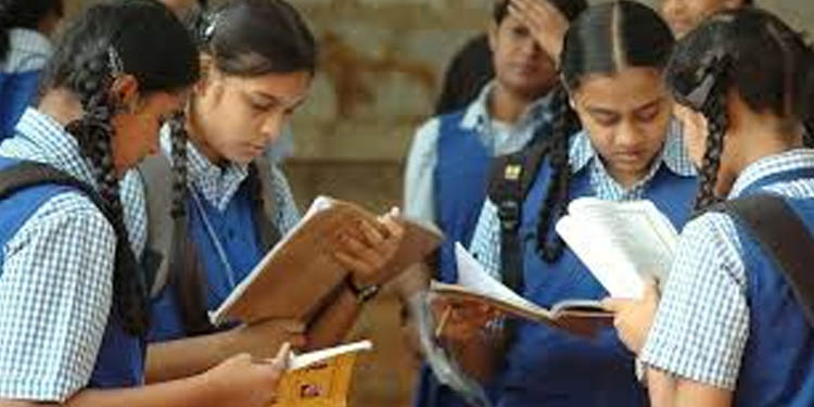 സര്ക്കാര് സിലബസ് വെട്ടിക്കുറയ്ക്കുന്നതില് തീരുമാനം എടുക്കാത്തത് വെല്ലുവിളി : കേരള അംഗീകൃത സ്കൂള് മാനേജ്മെന്റ്സ് അസോസിയേഷന് സര്ക്കാര് സിലബസ് വെട്ടിക്കുറയ്ക്കുന്നതില് തീരുമാനം എടുക്കാത്തത് വെല്ലുവിളി : കേരള അംഗീകൃത സ്കൂള് മാനേജ്മെന്റ്സ് അസോസിയേഷന്