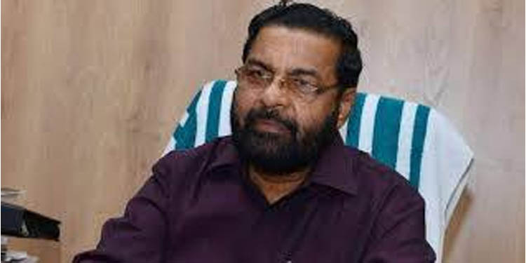വിമാനത്താവള കൈമാറ്റത്തില് കൊടിയ അഴിമതി : മന്ത്രി കടകംപള്ളി സുരേന്ദ്രന് വിമാനത്താവള കൈമാറ്റത്തില് കൊടിയ അഴിമതി : മന്ത്രി കടകംപള്ളി സുരേന്ദ്രന്