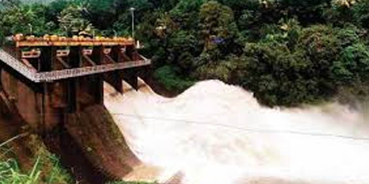 മലയോര മേഖലയില് മണ്ണിടിച്ചിലിനും വെള്ളപ്പാച്ചിലിനും സാധ്യത : രാത്രി ഏഴു മുതല് രാവിലെ ആറു വരെ ഗതാഗതം നിരോധിച്ചു മലയോര മേഖലയില് മണ്ണിടിച്ചിലിനും വെള്ളപ്പാച്ചിലിനും സാധ്യത : രാത്രി ഏഴു മുതല് രാവിലെ ആറു വരെ ഗതാഗതം നിരോധിച്ചു
