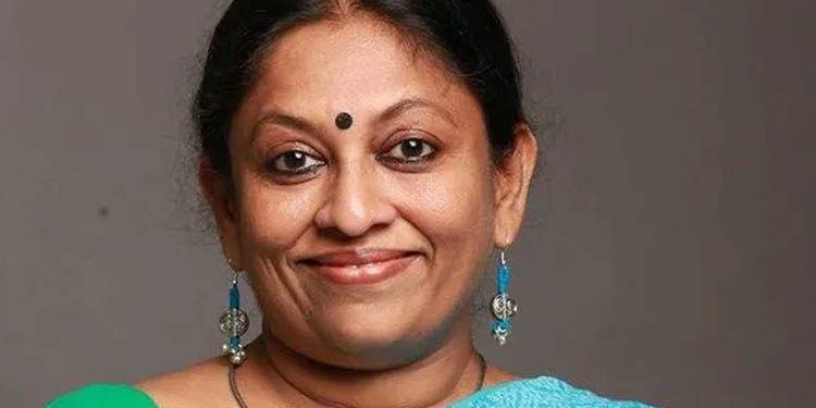 എഴുത്തുകാരി കെ.ആര് മീരയ്ക്ക് എംജി സര്വ്വകലാശാല സ്കൂള് ഓഫ് ലെറ്റേഴ്സിന്റെ ബോര്ഡ് ഓഫ് സ്റ്റഡീസില് നിയമനം നല്കിയത് ചട്ടങ്ങള് മറികടന്ന് എഴുത്തുകാരി കെ.ആര് മീരയ്ക്ക് എംജി സര്വ്വകലാശാല സ്കൂള് ഓഫ് ലെറ്റേഴ്സിന്റെ ബോര്ഡ് ഓഫ് സ്റ്റഡീസില് നിയമനം നല്കിയത് ചട്ടങ്ങള് മറികടന്ന്
