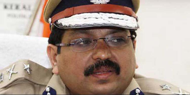 ക്രൈം ബ്രാഞ്ച് മേധാവി ടോമിൻ തച്ചങ്കരി ഡിജിപി പദവിയിലെത്തും ക്രൈം ബ്രാഞ്ച് മേധാവി ടോമിൻ തച്ചങ്കരി ഡിജിപി പദവിയിലെത്തും