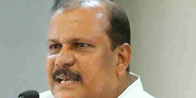 വനപാലകരുടെ അറസ്റ്റ് വൈകുന്നത് കേസ് അട്ടിമറിക്കാന് : പി സി ജോർജ് എം.എല്.എ വനപാലകരുടെ അറസ്റ്റ് വൈകുന്നത് കേസ് അട്ടിമറിക്കാന് : പി സി ജോർജ് എം.എല്.എ