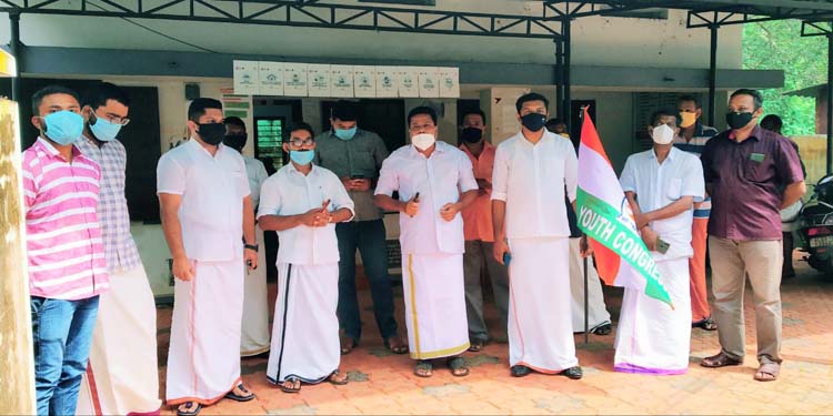 സെക്രട്ടറിയേറ്റിലെ തീപിടുത്തം : യുഡിഎഫ് കരിദിനം ആചരിച്ചു സെക്രട്ടറിയേറ്റിലെ തീപിടുത്തം : യുഡിഎഫ് കരിദിനം ആചരിച്ചു