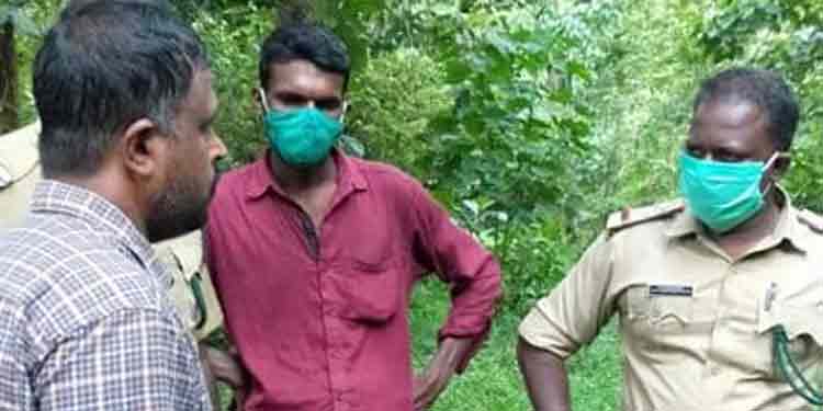 മത്തായിയുടെ കൊലയാളികളായ വനപാലകര്ക്കെതിരെ നരഹത്യയ്ക്ക് കേസെടുക്കണം : ഓർത്തഡോക്സ് സഭ തുമ്പമൺ ഭദ്രാസന കമ്മിറ്റി മത്തായിയുടെ കൊലയാളികളായ വനപാലകര്ക്കെതിരെ നരഹത്യയ്ക്ക് കേസെടുക്കണം : ഓർത്തഡോക്സ് സഭ തുമ്പമൺ ഭദ്രാസന കമ്മിറ്റി
