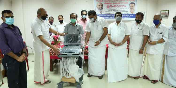 തിരുവല്ല താലൂക്ക് ആശുപത്രിക്ക് 68,02509 രൂപയുടെ ചികിത്സാ ഉപകരണങ്ങള് മാത്യു ടി.തോമസ് എം.എല്.എ കൈമാറി തിരുവല്ല താലൂക്ക് ആശുപത്രിക്ക് 68,02509 രൂപയുടെ ചികിത്സാ ഉപകരണങ്ങള് മാത്യു ടി.തോമസ് എം.എല്.എ കൈമാറി