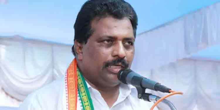 മത്തായിയുടെ ഘാതകരെ നിയമത്തിനു മുന്നിൽ കൊണ്ടുവരണം ; കൊടിക്കുന്നിൽ സുരേഷ് എം.പി മത്തായിയുടെ ഘാതകരെ നിയമത്തിനു മുന്നിൽ കൊണ്ടുവരണം ; കൊടിക്കുന്നിൽ സുരേഷ് എം.പി