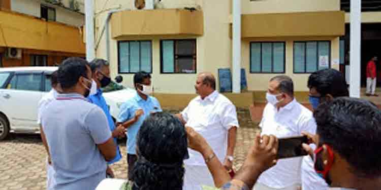 മത്തായി ആത്മഹത്യ ചെയ്തതാണെന്ന വനപാലകരുടെ വാദം ശുദ്ധ അസംബന്ധം ; പി.സി ജോര്ജ്ജ് എം.എല്.എ മത്തായി ആത്മഹത്യ ചെയ്തതാണെന്ന വനപാലകരുടെ വാദം ശുദ്ധ അസംബന്ധം ; പി.സി ജോര്ജ്ജ് എം.എല്.എ