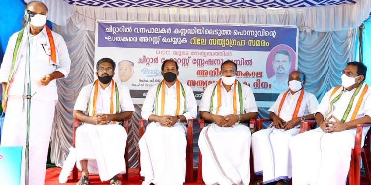 സർക്കാർ കൊലപാതകികളെ സംരക്ഷിക്കുന്നു ; പ്രൊഫ. പി.ജെ കുര്യൻ സർക്കാർ കൊലപാതകികളെ സംരക്ഷിക്കുന്നു ; പ്രൊഫ. പി.ജെ കുര്യൻ