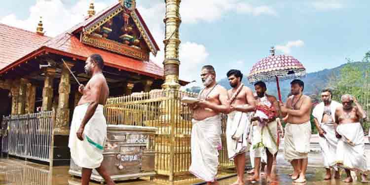 കൊവിഡ് ; എഴുപത് കോടിയിലേറെ രൂപയുടെ വരുമാനനഷ്ടം ശബരിമലയില് ; ഈ മണ്ഡലകാലത്ത് ഭക്തര്ക്ക് പ്രവേശനം കൊവിഡ് ; എഴുപത് കോടിയിലേറെ രൂപയുടെ വരുമാനനഷ്ടം ശബരിമലയില് ; ഈ മണ്ഡലകാലത്ത് ഭക്തര്ക്ക് പ്രവേശനം