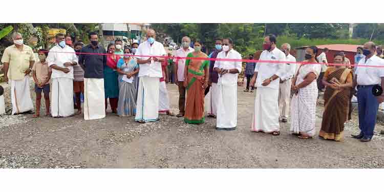 തിരുവല്ല ഇടിഞ്ഞില്ലം പാലം ഗതാഗതത്തിന് തുറന്നു കൊടുത്തു തിരുവല്ല ഇടിഞ്ഞില്ലം പാലം ഗതാഗതത്തിന് തുറന്നു കൊടുത്തു