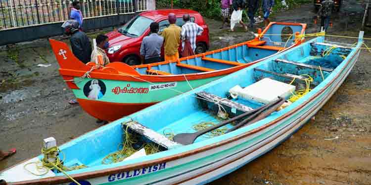 കേരളത്തിലെ ഏഴ് ജില്ലകള് വെള്ളപ്പൊക്ക ബാധിതമെന്ന് കേന്ദ്ര ജല കമ്മീഷന് കേരളത്തിലെ ഏഴ് ജില്ലകള് വെള്ളപ്പൊക്ക ബാധിതമെന്ന് കേന്ദ്ര ജല കമ്മീഷന്