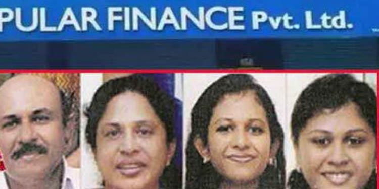 പോപ്പുലര് ഫിനാന്സ് തട്ടിപ്പ് : പ്രതി റോയി ഡാനിയേലിന്റെ ആഡംബര വാഹനങ്ങള് പോലീസ് പിടിച്ചെടുത്തു പോപ്പുലര് ഫിനാന്സ് തട്ടിപ്പ് : പ്രതി റോയി ഡാനിയേലിന്റെ ആഡംബര വാഹനങ്ങള് പോലീസ് പിടിച്ചെടുത്തു