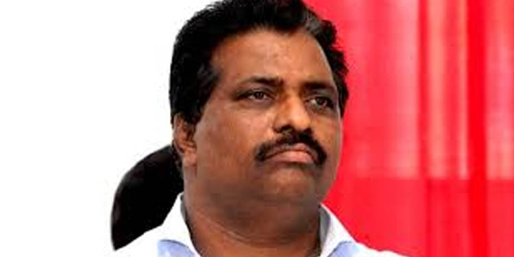 പാര്ട്ടി പ്രവര്ത്തകര്ക്ക് അഴിഞ്ഞാടാന് മുഖ്യമന്ത്രി അനുമതി നല്കിയിരിക്കുന്നു : കൊടിക്കുന്നില് സുരേഷ് പാര്ട്ടി പ്രവര്ത്തകര്ക്ക് അഴിഞ്ഞാടാന് മുഖ്യമന്ത്രി അനുമതി നല്കിയിരിക്കുന്നു : കൊടിക്കുന്നില് സുരേഷ്