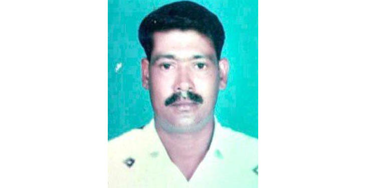 കടലില് വീണ് മത്സ്യത്തൊഴിലാളി മരിച്ചു കടലില് വീണ് മത്സ്യത്തൊഴിലാളി മരിച്ചു