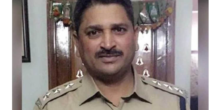 അനധികൃത സ്വത്ത് സമ്പാദനം : തെലുങ്കാന പോലീസ് ഓഫീസറുടെ 70 കോടി കണ്ടുക്കെട്ടി അനധികൃത സ്വത്ത് സമ്പാദനം : തെലുങ്കാന പോലീസ് ഓഫീസറുടെ 70 കോടി കണ്ടുക്കെട്ടി