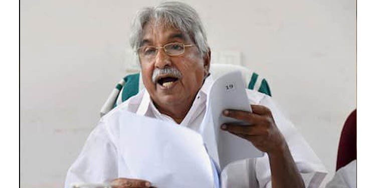 തെരഞ്ഞെടുപ്പിനു മുന്നോടിയായി കണ്ണൂരില് വ്യാപകമായ തോതില് ബോംബ് നിര്മാണം : ആരോപണവുമായി ഉമ്മന്ചാണ്ടി തെരഞ്ഞെടുപ്പിനു മുന്നോടിയായി കണ്ണൂരില് വ്യാപകമായ തോതില് ബോംബ് നിര്മാണം : ആരോപണവുമായി ഉമ്മന്ചാണ്ടി