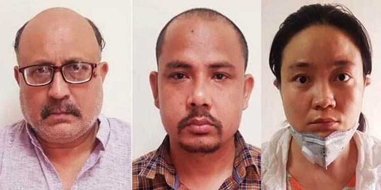 പ്രതിരോധമന്ത്രാലയത്തിന്റെ രഹസ്യവിവരങ്ങള് ചോര്ത്തി : മാധ്യമപ്രവര്ത്തകനും നേപ്പാളികളായ കൂട്ടാളികളും അറസ്റ്റില് പ്രതിരോധമന്ത്രാലയത്തിന്റെ രഹസ്യവിവരങ്ങള് ചോര്ത്തി : മാധ്യമപ്രവര്ത്തകനും നേപ്പാളികളായ കൂട്ടാളികളും അറസ്റ്റില്
