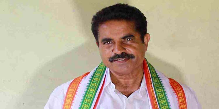 വെഞ്ഞാറമൂട് ഇരട്ടക്കൊലപാതക കേസിൽ സിബിഐ അന്വേഷണം നടത്താൻ സി പി ഐ മ്മിനെ വെല്ലുവിളിക്കുന്നതായി അടൂർ പ്രകാശ് വെഞ്ഞാറമൂട് ഇരട്ടക്കൊലപാതക കേസിൽ സിബിഐ അന്വേഷണം നടത്താൻ സി പി ഐ മ്മിനെ വെല്ലുവിളിക്കുന്നതായി അടൂർ പ്രകാശ്