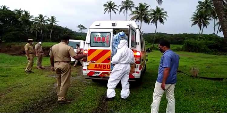 ആറന്മുള ആംബുലൻസ് പീഡനം : പ്രതി നൗഫലിനെ പോലീസ് കസ്റ്റഡിയിൽ വിട്ടു ആറന്മുള ആംബുലൻസ് പീഡനം : പ്രതി നൗഫലിനെ പോലീസ് കസ്റ്റഡിയിൽ വിട്ടു
