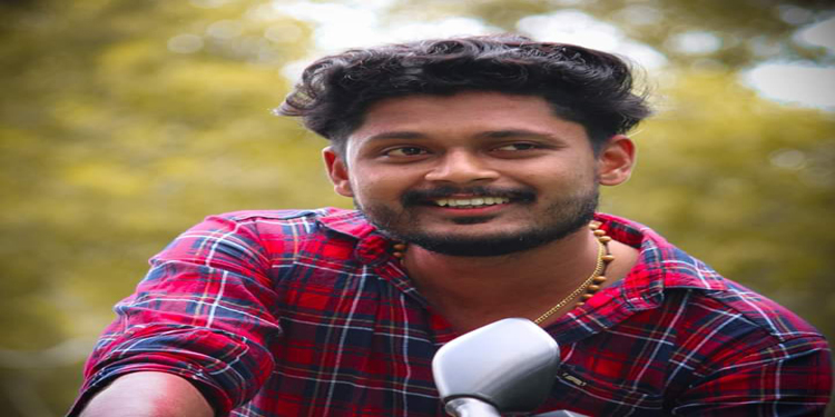 എം സി റോഡിൽ ഉണ്ടായ അപകടത്തിൽ ബൈക്ക് യാത്രികനായ യുവാവിന് ദാരുണാന്ത്യം എം സി റോഡിൽ ഉണ്ടായ അപകടത്തിൽ ബൈക്ക് യാത്രികനായ യുവാവിന് ദാരുണാന്ത്യം